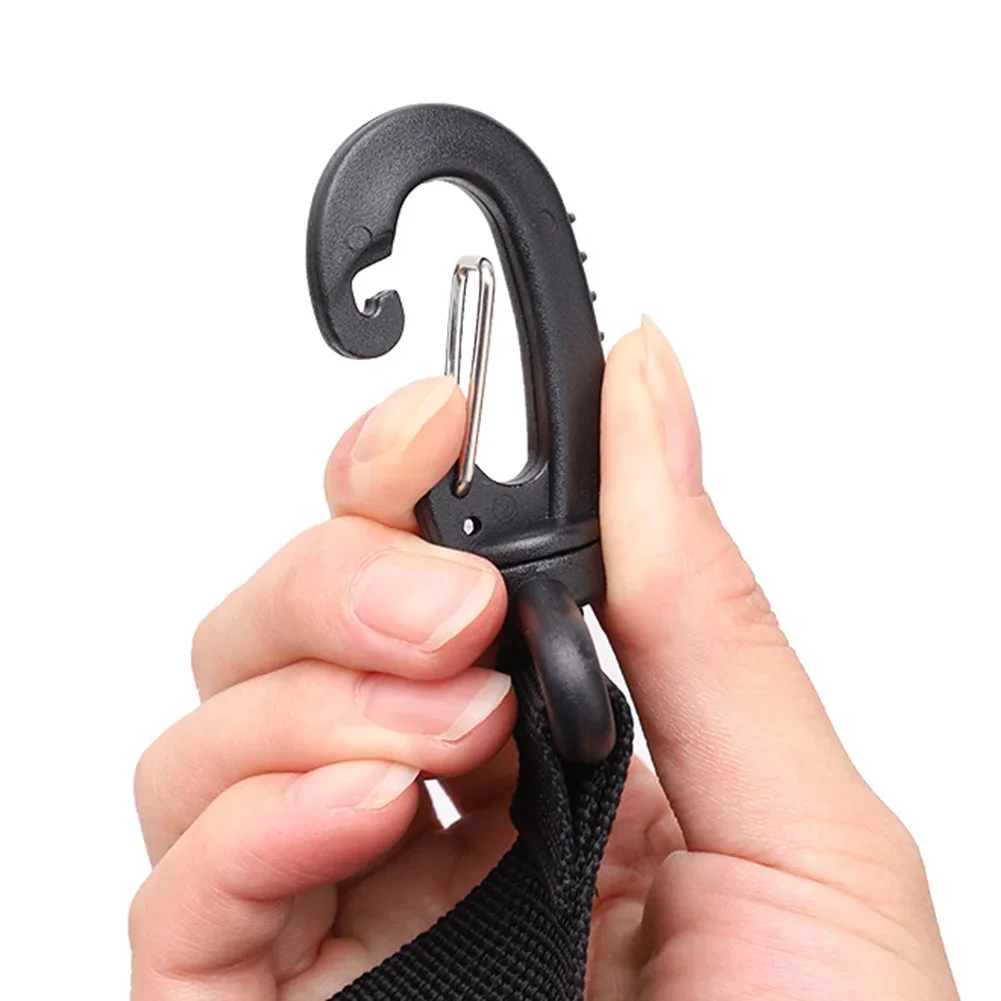 

Комплект для удобной транспортировки лыж и скейтбордов с регулируемыми плечевыми ремнями, включает четыре ремня по 25x1,5 м каждый.