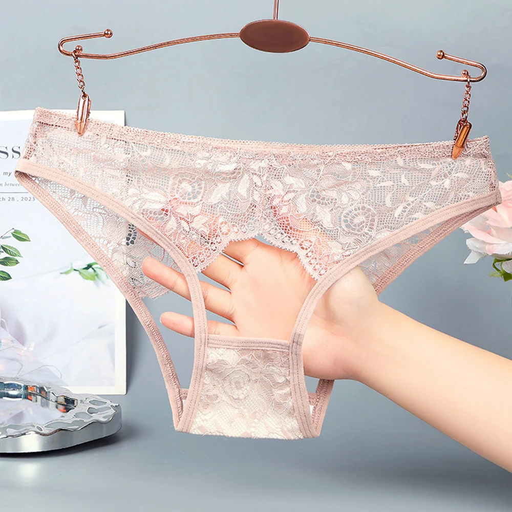 Women's Panties Perspective Hollow Out Sexy Lace Flower Pattern Print Low Waist Super Comfortable Breathable Lingerie Plus Size