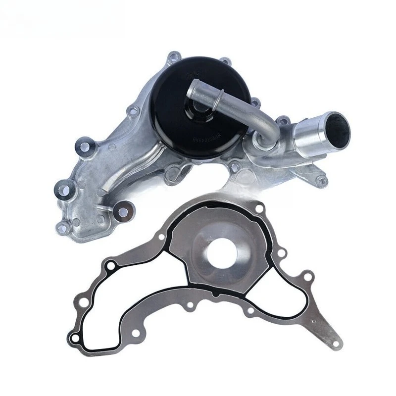 

Новые водяные насосы и прокладки в комплекте