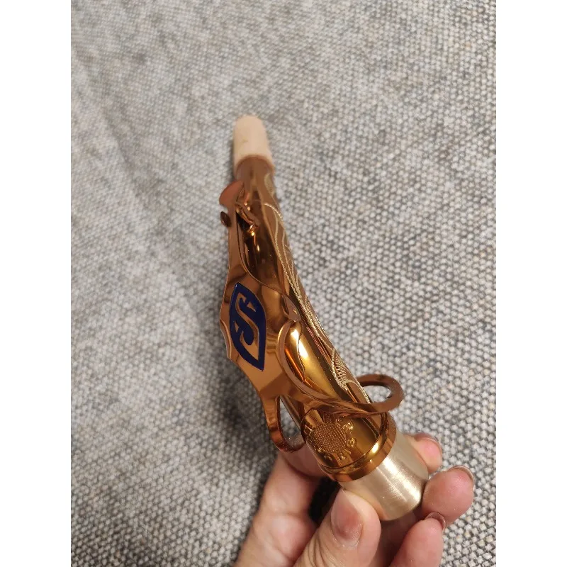 

Высококачественный резной латунный альт-саксофон кофейного цвета с изогнутой шеей, калибр 24,5 мм