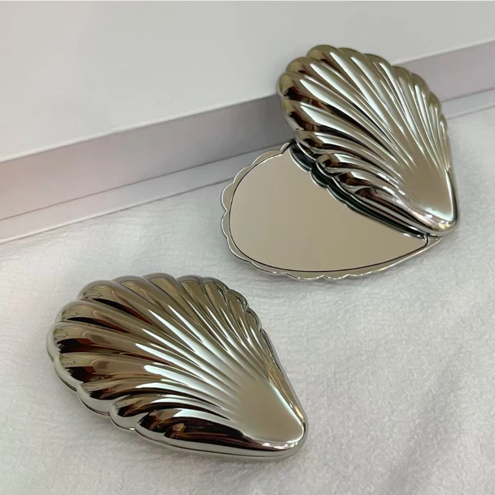 Foldable Makeup Mirror Metal Mini Cute Not Fragile and Portable Travel Compact Mirror Suitable for Bag Double-sided Small Mirror