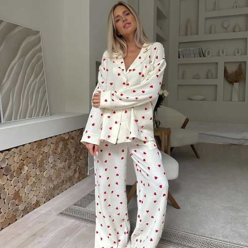 

2pcs Set Women's Heart Print Comfortable Long Sleeve Pants Pajamas Set Soft Button-Down Loungewear Homewear