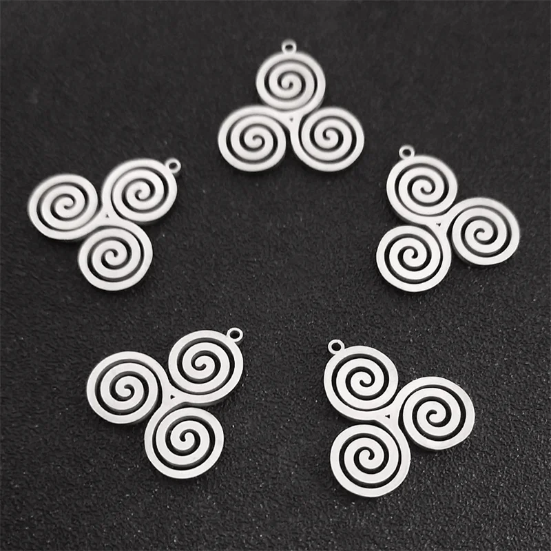 Witch Triskele Trinity Stainless Steel Hollow Charms Pendants For DIY Earring Necklace Jewelry Making Findings Accessories