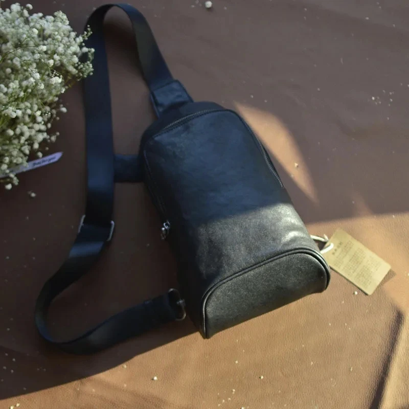 

AETOO New men's leather chest bag plant tanned cow leather large capacity crossbody bag retro fashion casual all-in-one riding b