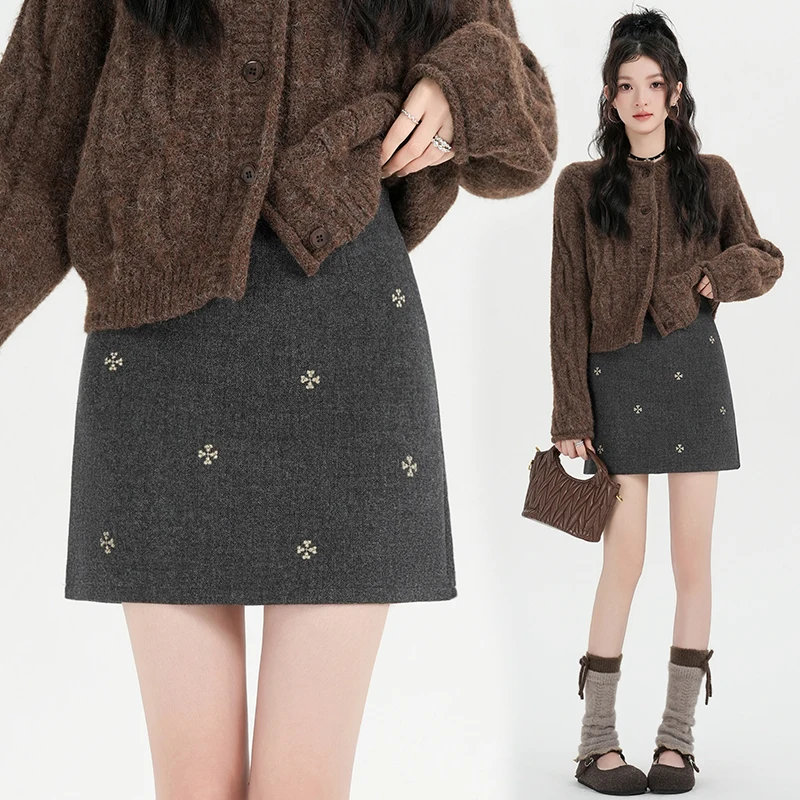 Autumn Winter New Luxury Grey Woolen Embroidered A-line Mini Skirt High Waist Anti-chafing Short Skirt