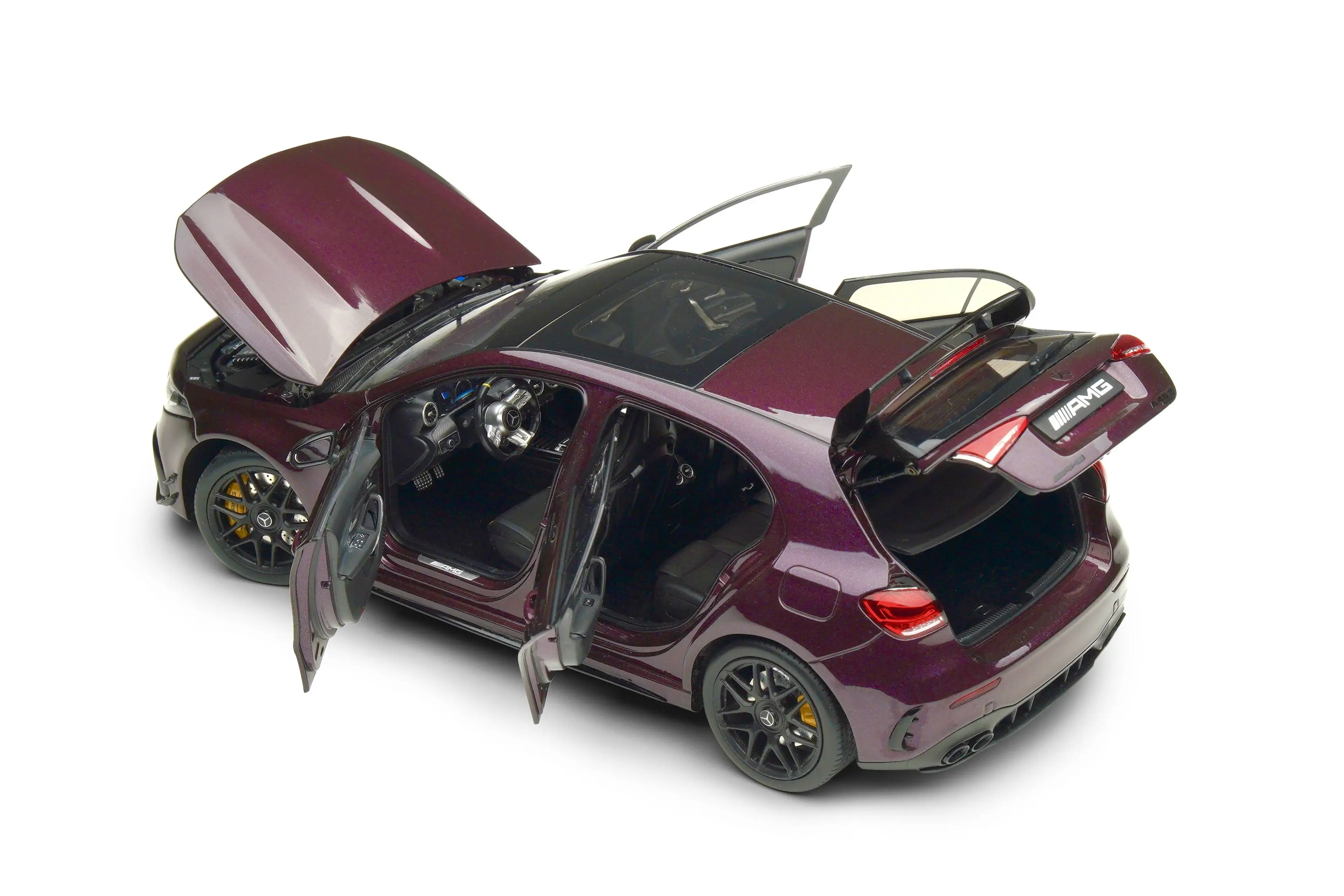 Kiloworks Diecast model 1:18 A45 S Performance Car Alloy car model