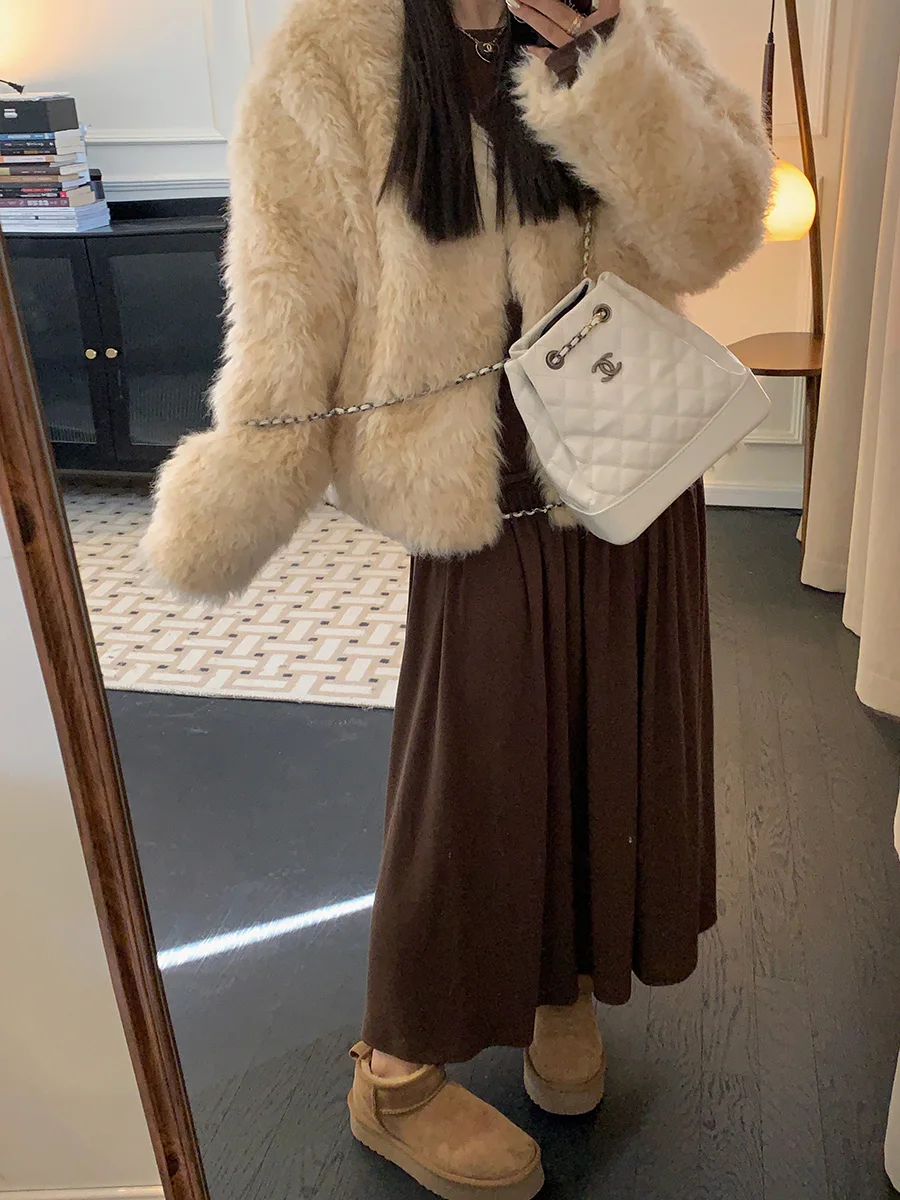 

ort Plu Jaet Women's Winter Warm Inteated Leather Fur Eco-friendly Coiled Coils Faionable Stand Collar Long Sve