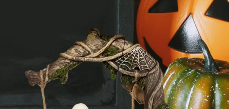 

Ghost Decorations Swing Ghost Halloween Figurines Table Decor Spooky Halloween Decorations Party Supplies for Indoor Outdoor