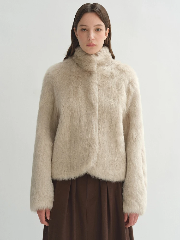 High-End-Luxus-Toscana-Lammfell-Lammfell-Jacken für Damen 2025, einfacher Stehkragen, kurzer Winter-Echtpelzmantel aus echtem Leder