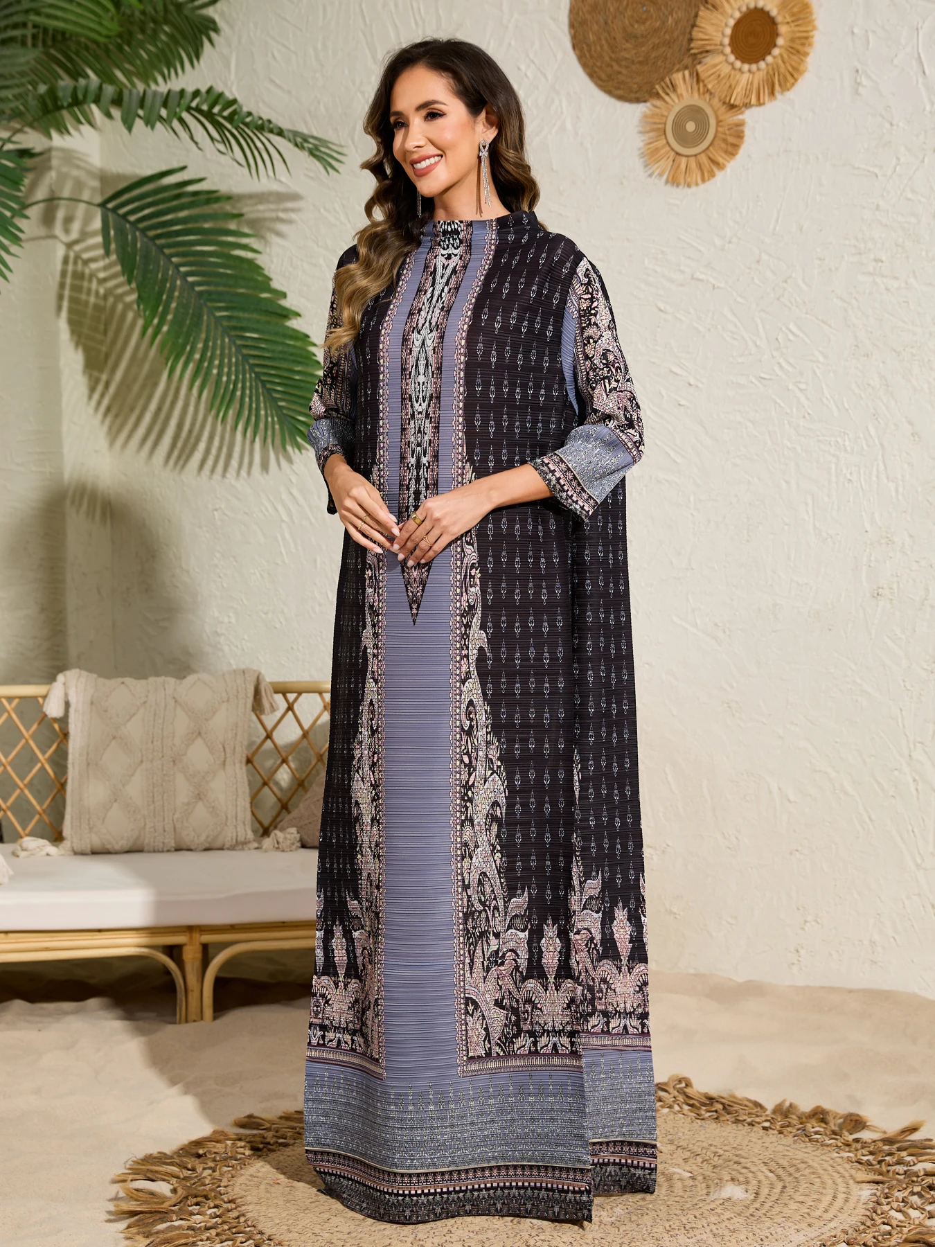 

Middle East Exclusive Muslim robe, Women's long dress, Miyake pleated print long-sleeved dress, Saudi robe for women