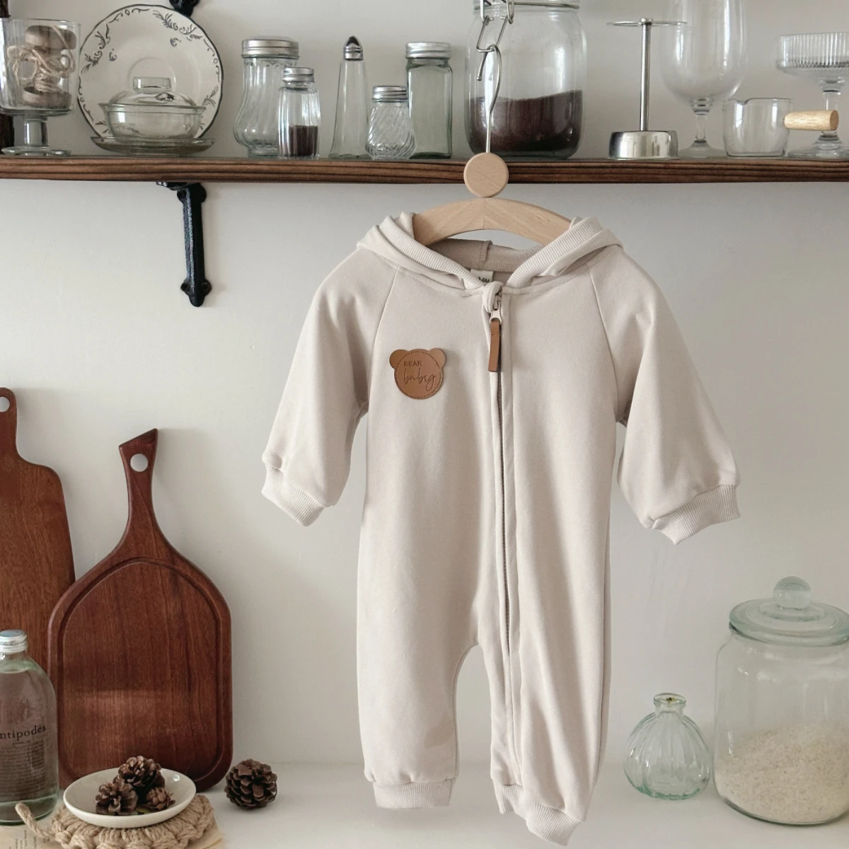 

Autumn Korean Style Baby Hooded Jumpsuit Cute Solid Color Comfortable Breathable Casual Fashion Bodysuit for Boy Girl