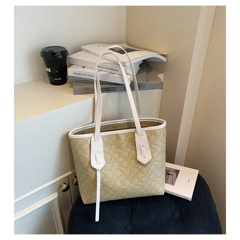 

Новинка 2025, женская элегантная классическая минималистичная сумка-тоут с клецками, металлическая молния, противоугонная ручная практичная сумка на плечо