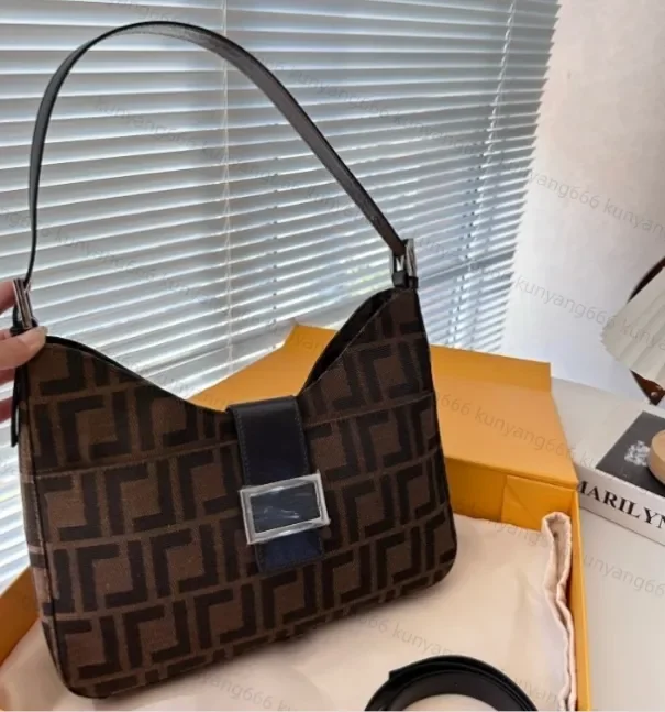 

Top Quality Genuine leathe Shoulder Bags nylon Handbags Bestselling clutch Luxury Designer wallet women fashion Crossbody bag fa