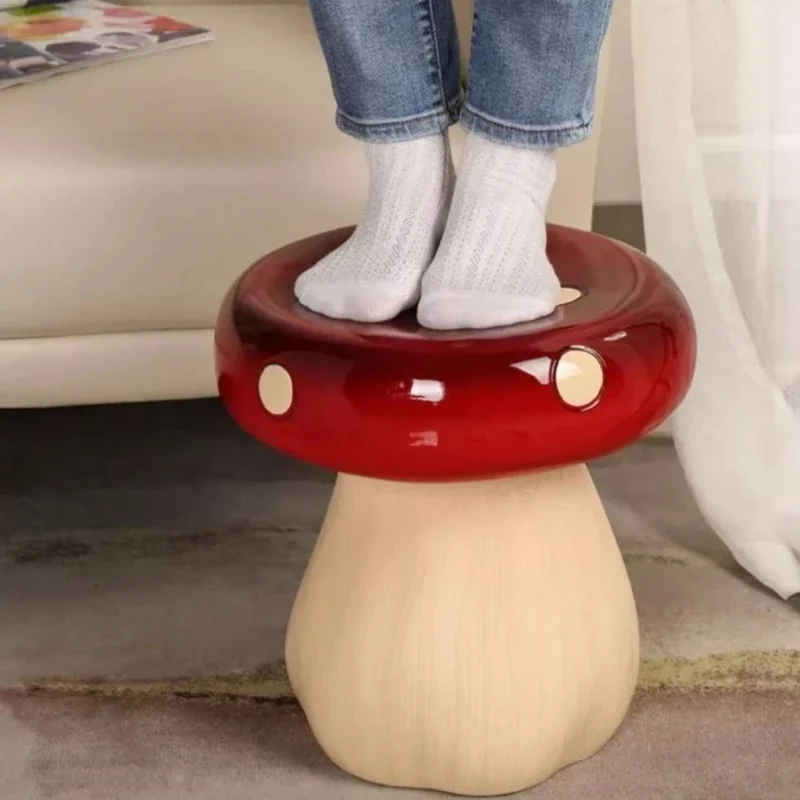 Nordic Creative Red Mushroom Bench Cute Doorstep Shoe Changing Stools Living Room Bedroom Household Cream Style Low Ottomans