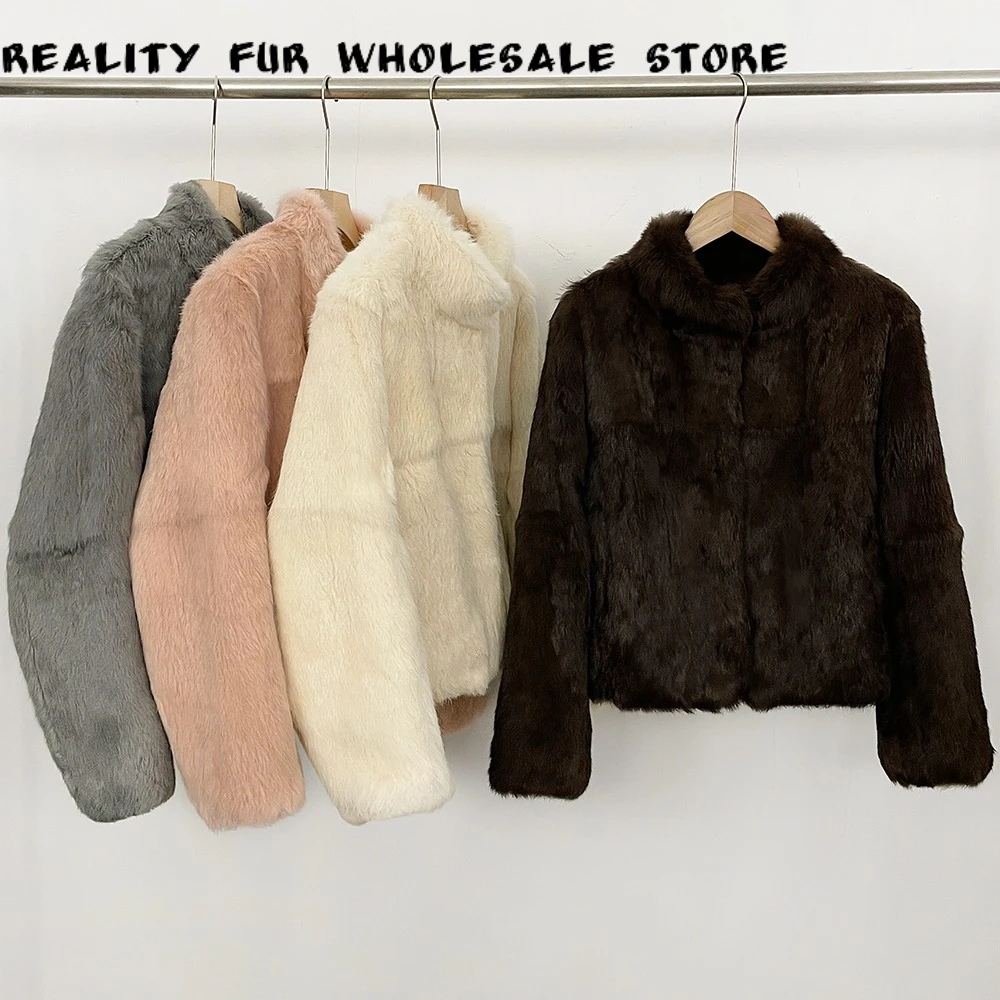Elegant Natural Fur Jacket Women Short Oversized Fur Jacket Natural Fur Collar Cold Weather Party Wear Daily Luxury for Women