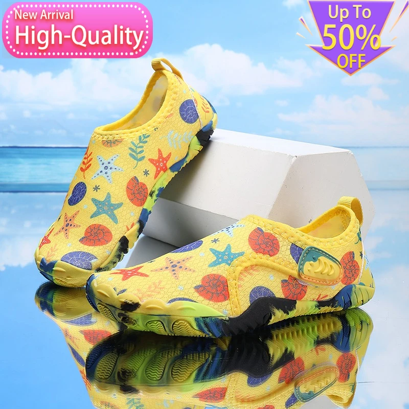 

Summer New Childrens Adults River Tracing Shoes Versatile Outdoor Water Wading Shoes Foot Protecting Soft Swimming Beach Shoes