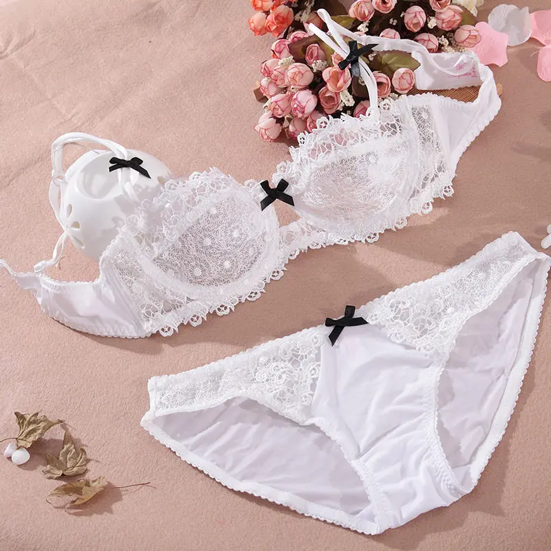 Neu eingetroffen: Süßes, würziges Spitzen-Dessous-Set, ultradünner Halbschalen-Push-up-BH, weicher Bügel-BH, Anti-Sag-Effekt, bequeme Damenbekleidung