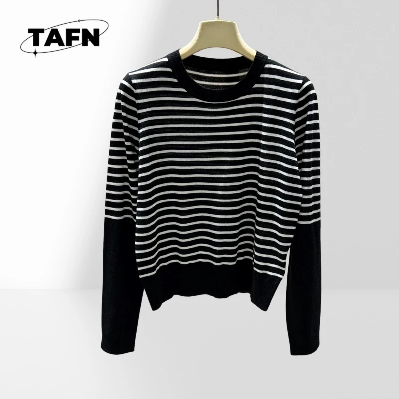 

round Neck Stripes Stylish Simple and Versatile Beautiful 25 Fashionable EuropeanSoft and Comfortable for Spring and Summer