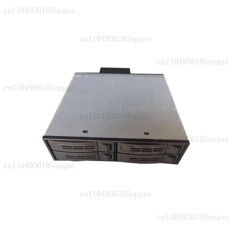 Hot-swappable Hard Disk Cage. Chassis 1 Optical Drive Bit Expansion 4 2.5-inch SSD Modules. Built-in NAS