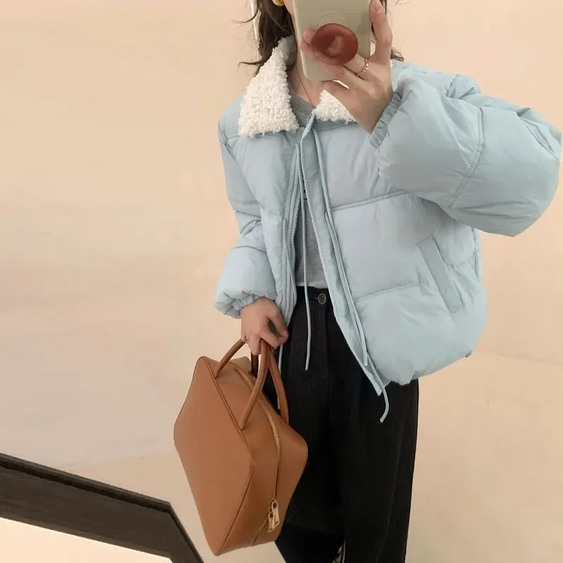 

Женское корейское короткое пальто с лацканами ягненка, милая теплая женская свободная куртка с меховым воротником, 2026, зимняя синяя верхняя одежда с хлопковой подкладкой