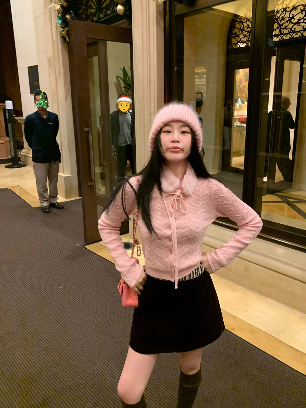 

Розовый шерстяной вязаный свитер с узлом на горловине, полностью из шерсти, весенняя новинка, женская модная модель для повседневной носки