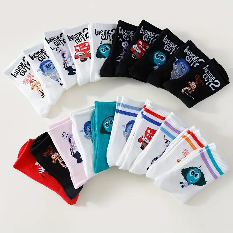 10 Paar zufällige Cartoon-Socken Set, Cartoon-Charakter Rundhals-Socken, weiche Baumwoll-Freizeitsocken, geeignet für den täglichen Straßenstil. – Detail 3
