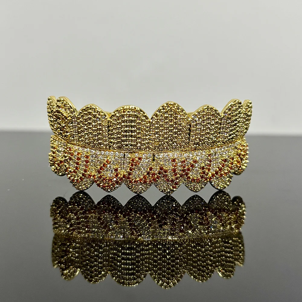 RACHELZ 8/8 دولار نمط تشيكوسلوفاكيا حجر الأسنان Grillz الهيب هوب لامعة الزركون الأسنان قبعات للنساء الرجال المجوهرات شوايات الأسنان