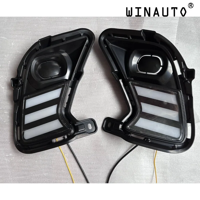 Suitable for Toyota Highlander 2024 LED day running lights modified fog lights two-color daytime running lights