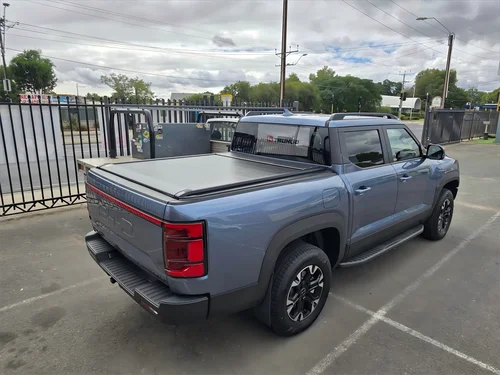 BYD Shark 6 Cubierta de persiana enrollable eléctrica Tapa de tonneau retráctil impermeable Toldo Ute de aleación de aluminio para camioneta Ranger