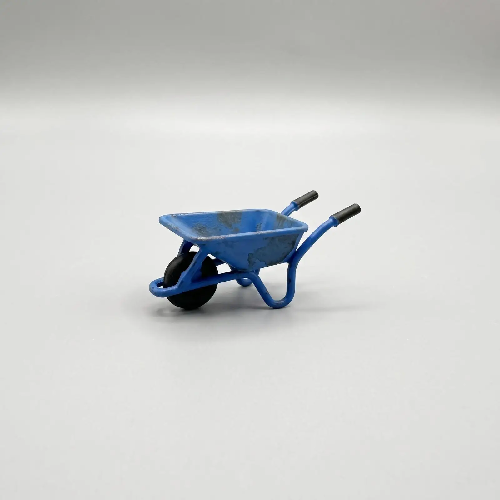 Miniature Wheelbarrow Detailed Diorama Decoration Lifelike for Tabletop Displays