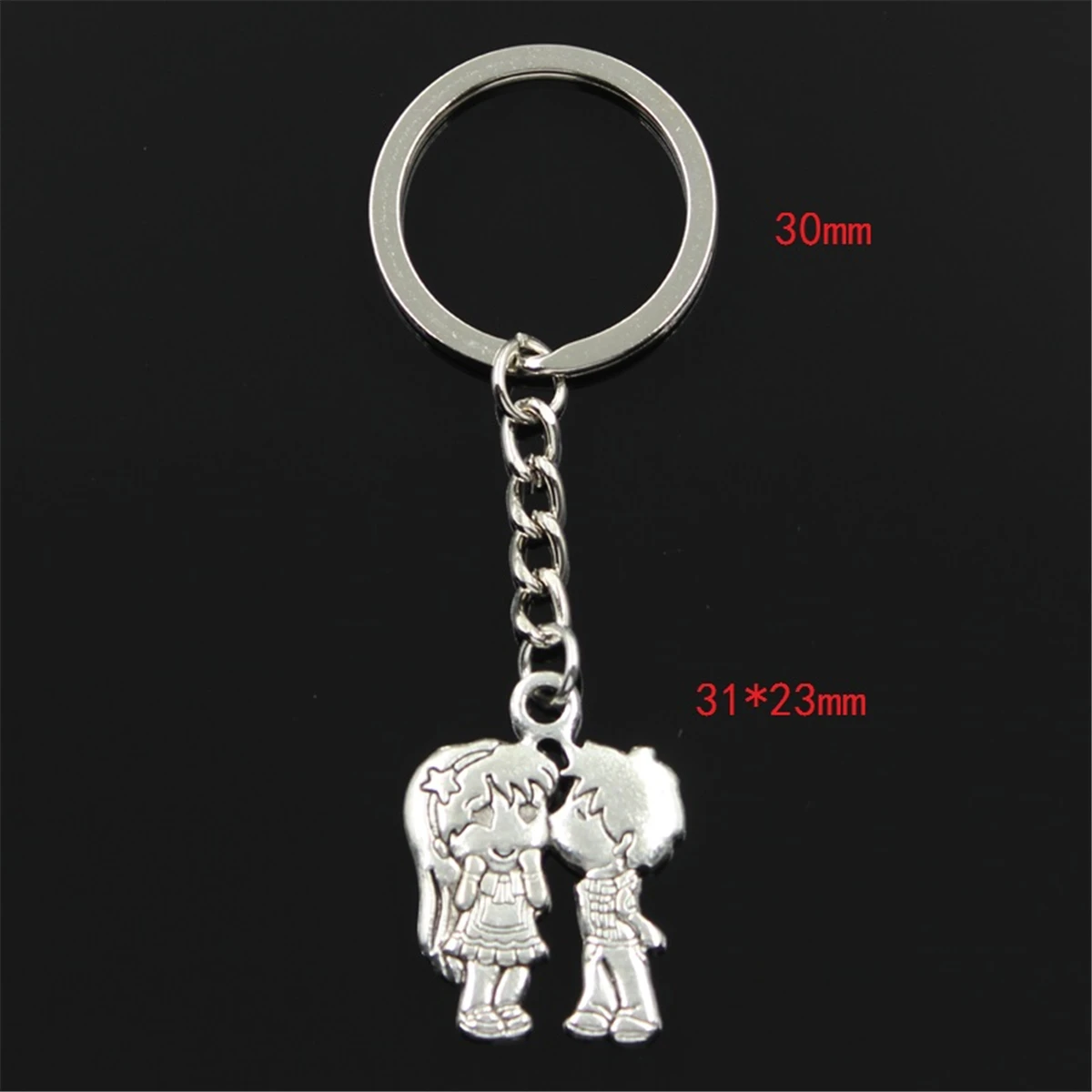 سلسلة مفاتيح سيارة بلون فضي للرجال ، سلسلة حامل معدني تصنعها بنفسك ، محب عتيق ، تقبيل أحبة ، هدية بدلاية ، موضة جديدة ، 31 × 23 ، 30