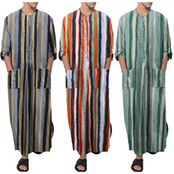 Men Ethnic Robe Vintage Striped Long Sleeve Muslim Kaftan Robe O Neck Buttons Islam Thobe Pockets Dubai Arabic Muslim Clothing