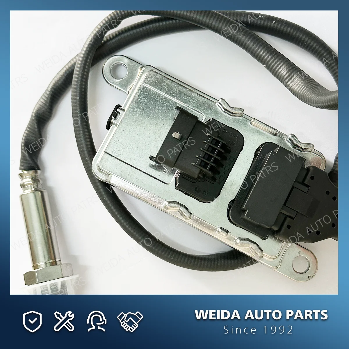 04212402 5WK97421 The brand-new nitrogen oxide sensor for VOLVO DEUTZ TCD 3.6 24V Truck Nitrogen Oxide Emission Euro VI
