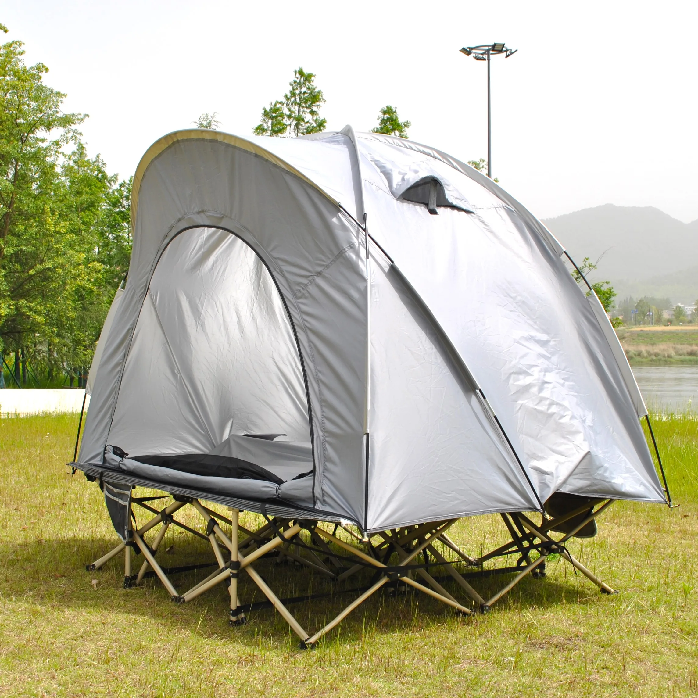 

Off-Ground 3 Person Camping Fishing Tent with Double Mesh Doors - Insect Blocking, Durable Design, Easy Setup,Excluding bed