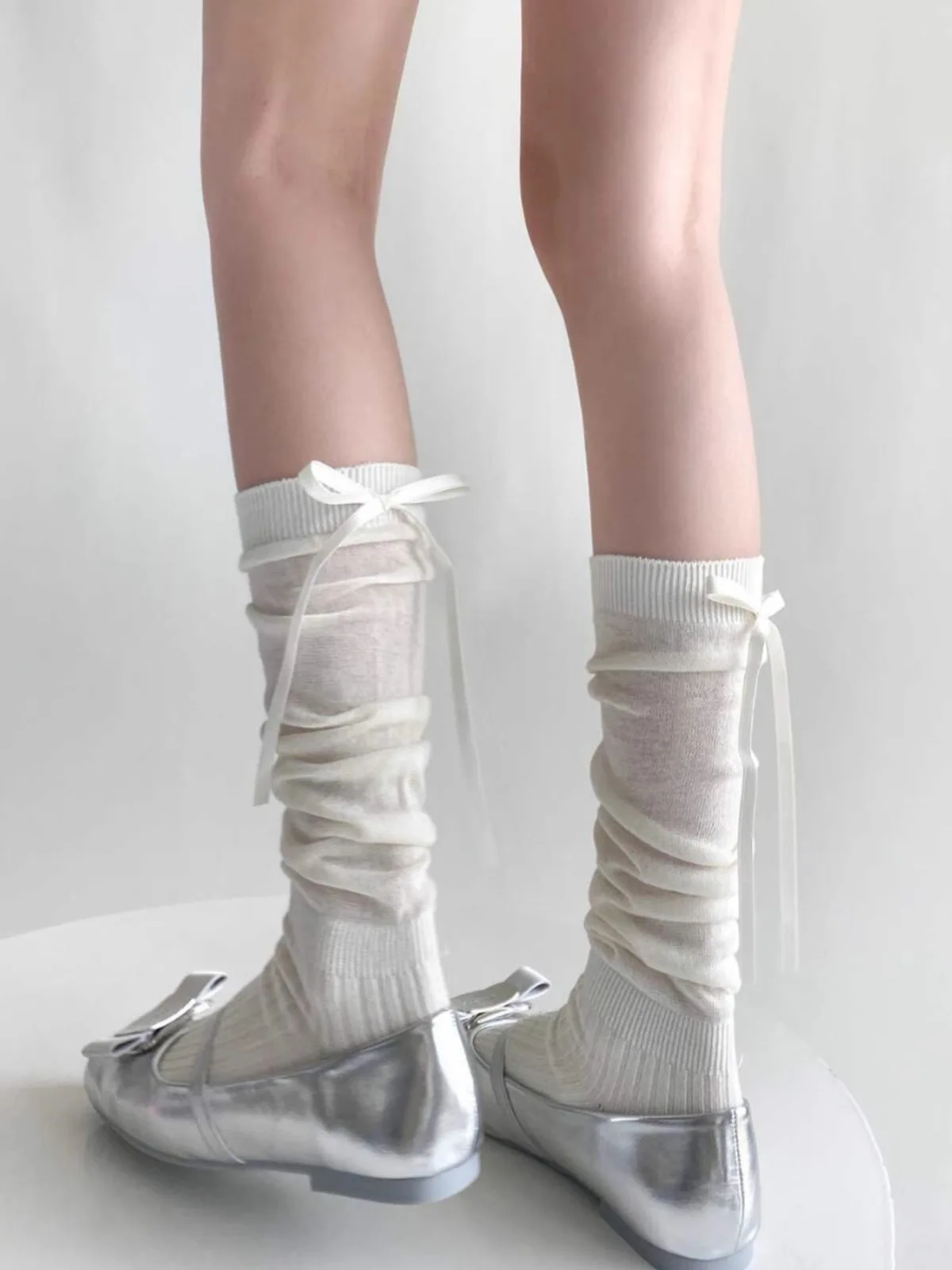 1/2/5 Paar lange Lolita-Socken für Damen, Sommer, ultradünn, atmungsaktiv, Bandage, Schleife, süße Mädchen, JK-Stil, schwarz-weiße Strümpfe – Detail 1
