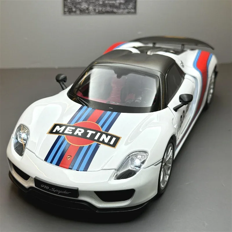 

1:18 Porsche 918 Martini окрашенная лимитированная коллекция литых под давлением моделей автомобилей коллекция хобби украшения со звуком и искусственными цифрами подарок