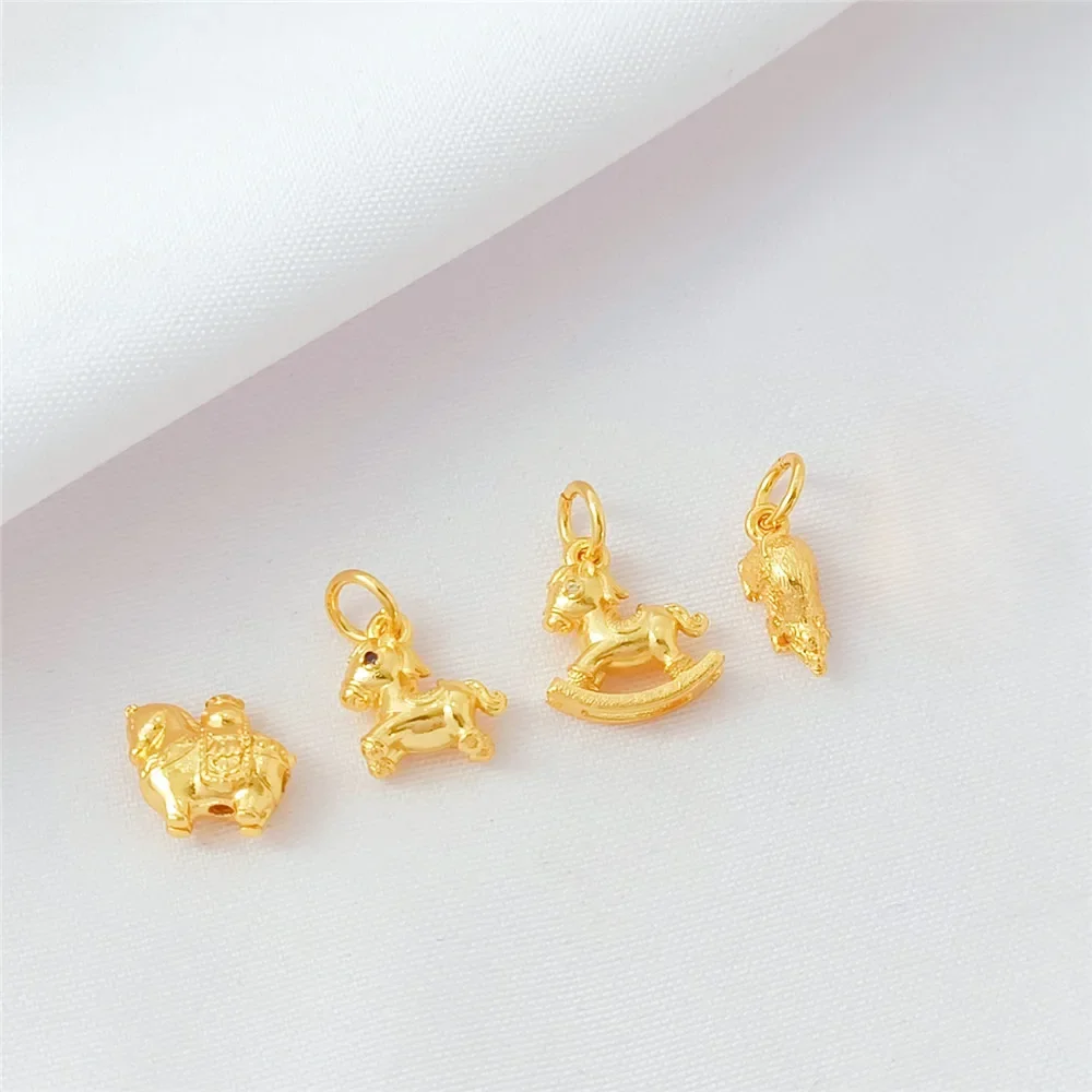 

24K Gold-plated and Zirconium-inlaid Small Wooden Horse Pendant, Handcrafted Diy Bracelet, Necklace and Accessory Material