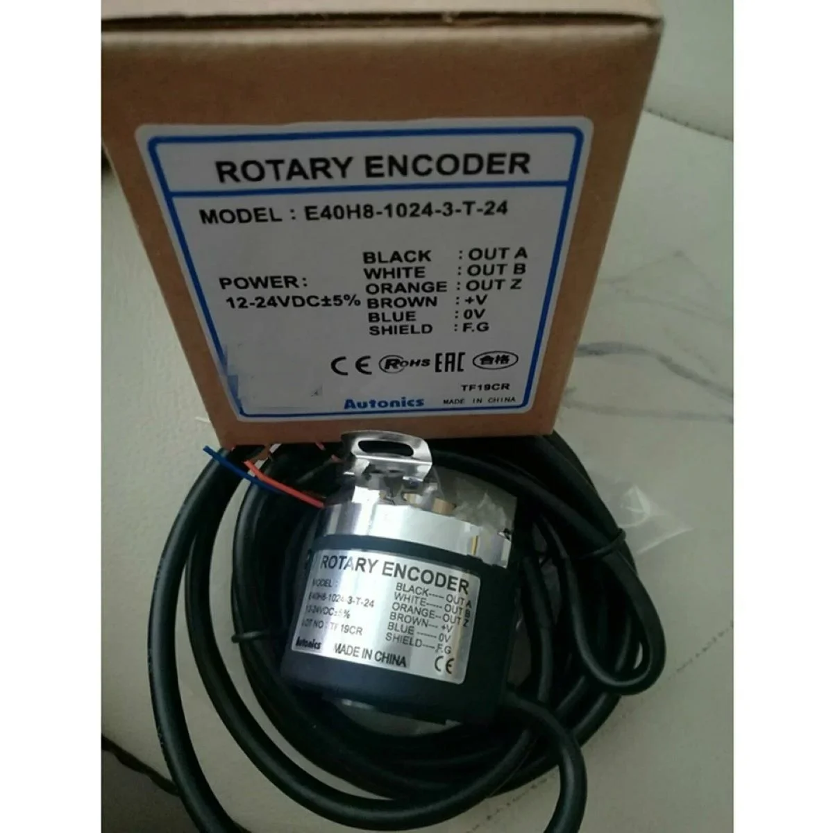 e40h8-1024-3-t-24-encodeur-rotatif-incremental-40-mm