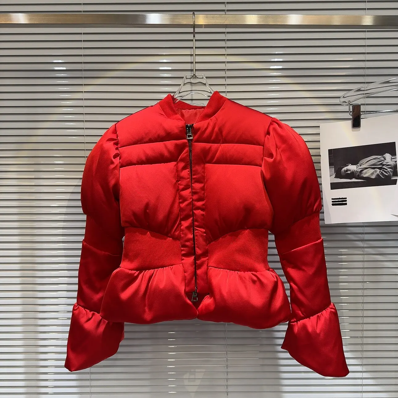 DEAT 2026 Winter New Items Fashion Women's Thread Waist Design Warm Jacket Casual Solid Color Zipper Cotton Padded Coat 11A01161