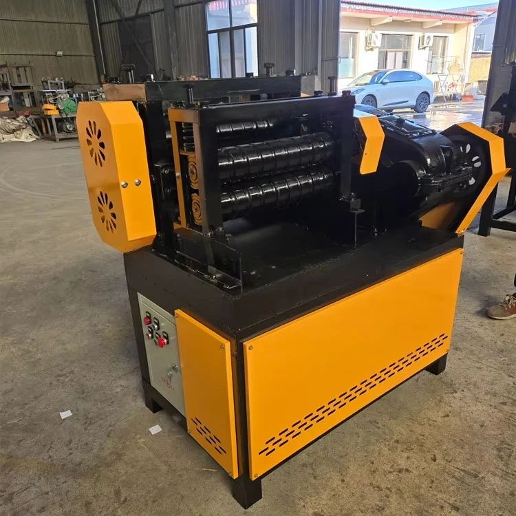 Scrap bar straightening and cutting machine, suitable for wire, power 5.5-15 kW, industrial construction