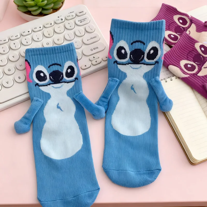Vendita calda Disney & Stitch 2025 Nuovi calzini da cartone animato Calzini corti carini per bambini Primavera e autunno inverno Calzini casual da donna Regalo