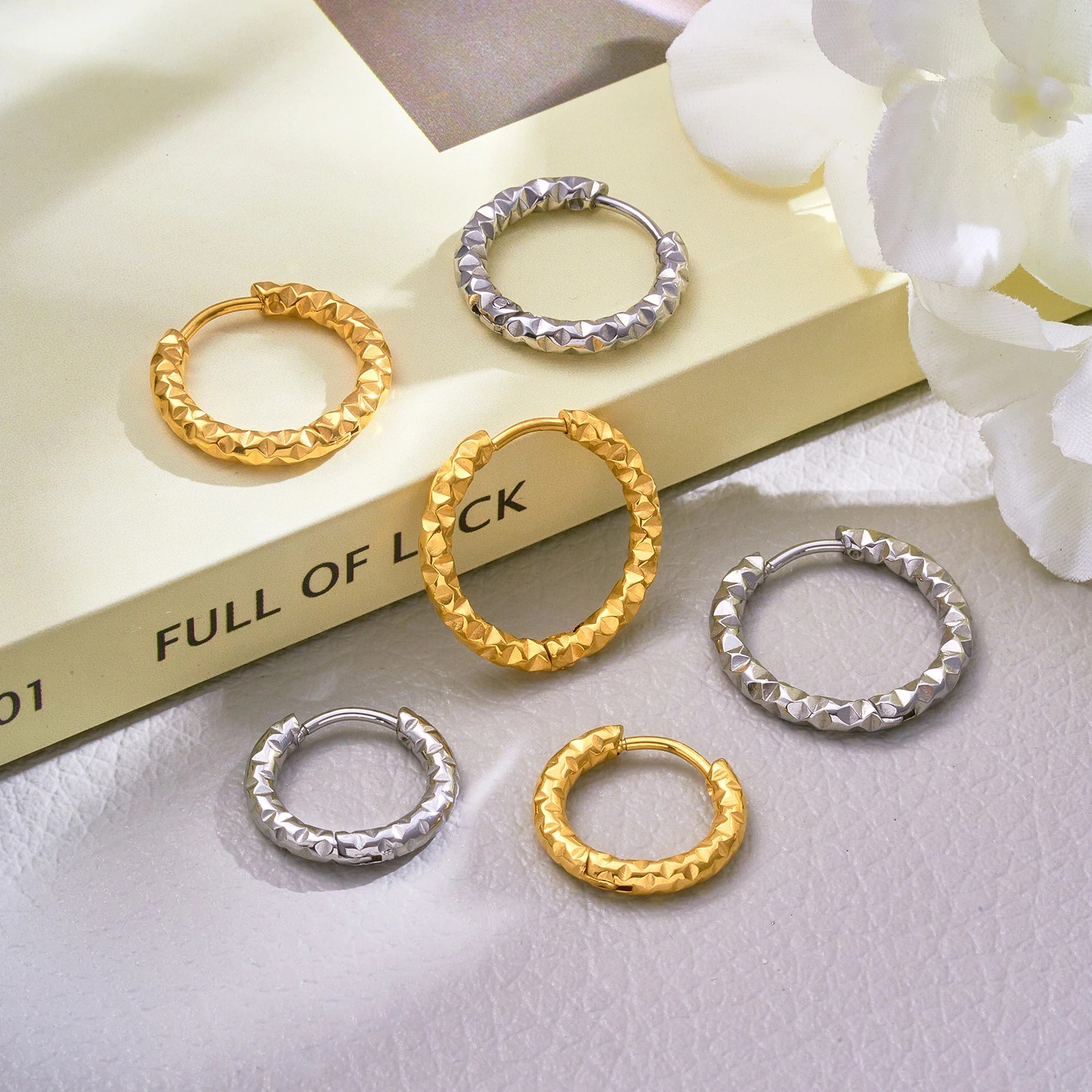 Stainless Steel Textured Hoop Earrings Hinged Clicker Segment Ring Silver Gold Cartilage Helix Tragus Body Piercing Jewelry