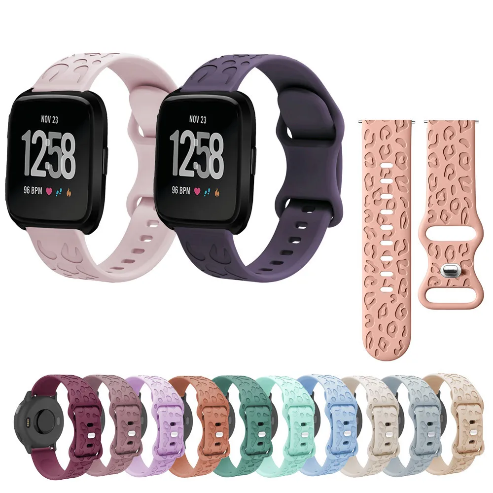 Силиконовый ремешок для смарт-часов Fitbit Versa 2 / Versa Lite / Versa 1/ SE с гравировкой