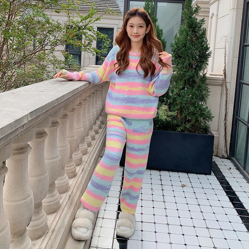 

Women's Autumn and Winter One Side Velvet Gradient Striped Two Piece Casual Clothes