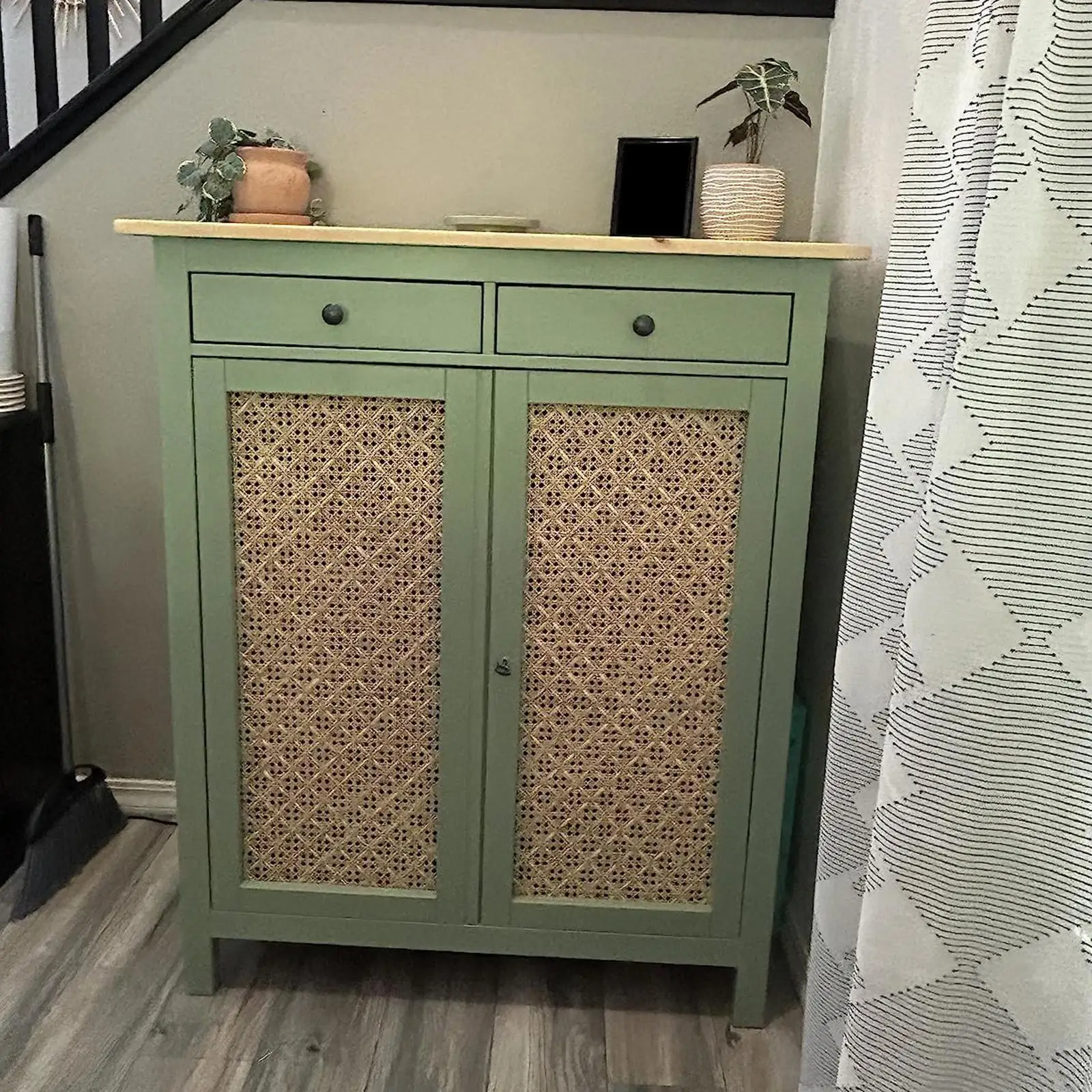 

Натуральная ротанговая квадратная сетка в рулоне из полипропилена для ремонта мебели, декора и DIY-проектов