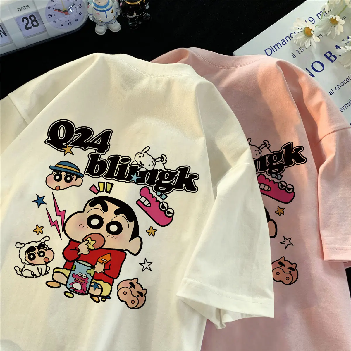 

Лето 2025 г., женская модная футболка с карандашом Шин Чан, женская повседневная верхняя одежда с рисунком Харадзюку и принтом