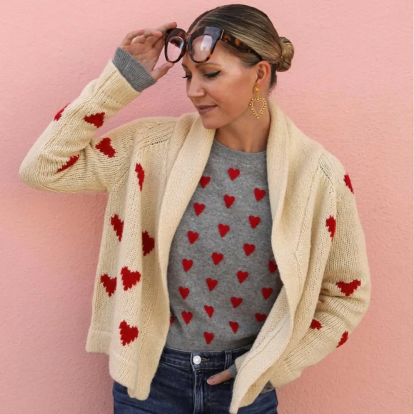

Women's Heart Pattern Knit Cardigan Open Front Shawl Collar Oversized Knit Blazer for Valentine's Day 2026