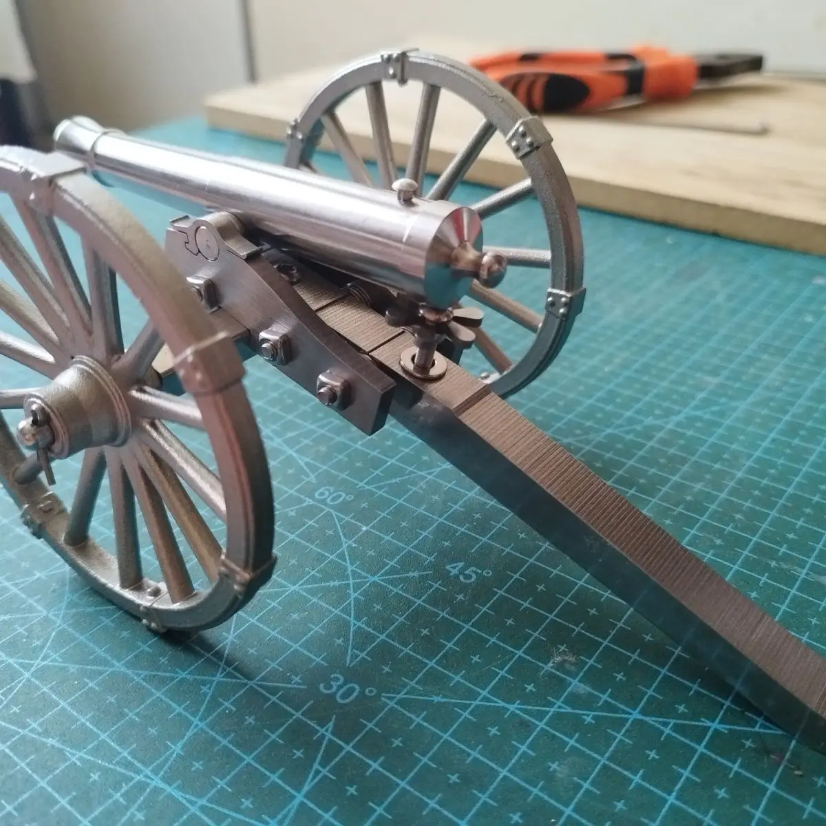 304 Stainless Steel Replica Mini Napoleon 6-Pounder Cannon – Home Decor Desk Ornament for Military Fans view 4