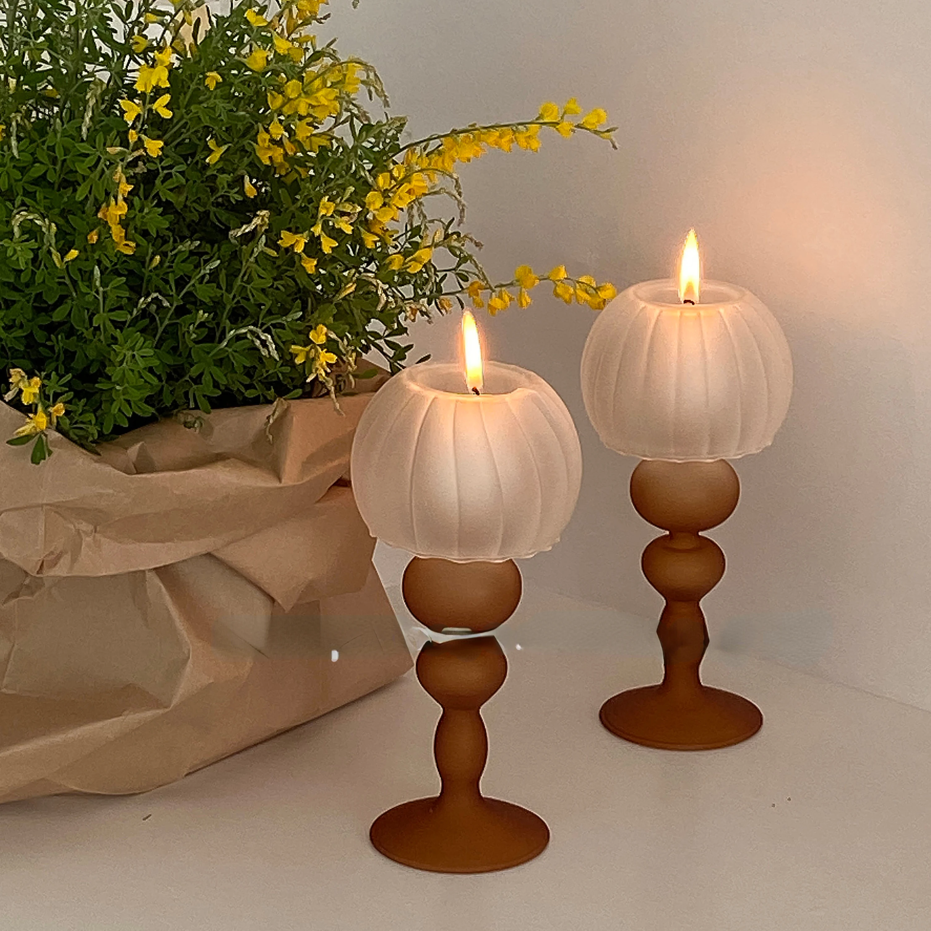 

Custom Shinymomo homemade retro glass candlestick vase candle holder creative candlestick