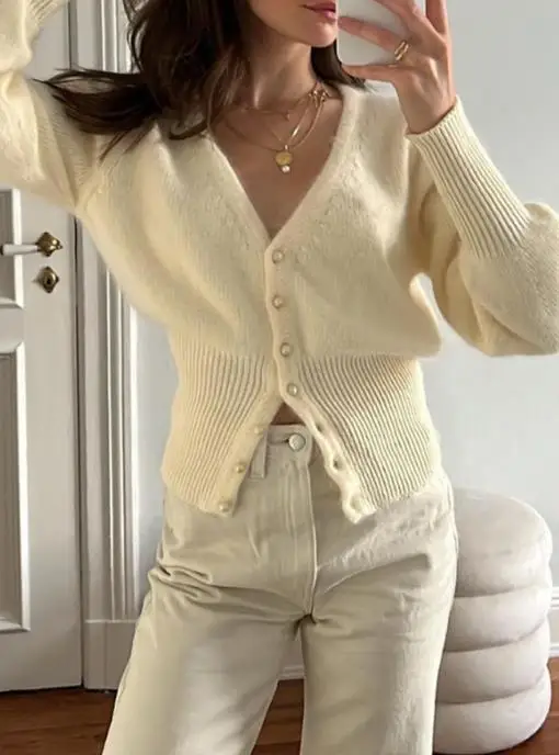 

Autumn Solid Color V-Neck Single Breasted Slim Fit Long Sleeved Knitted Sweater for Women, Elegant Long Sleeved Sweater